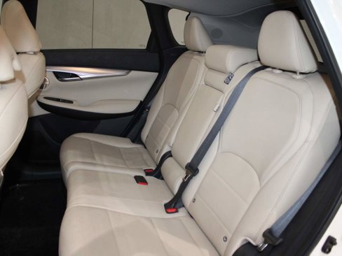 Used 2019 INFINITI QX50 Essential w/ Premium Audio Package image 16