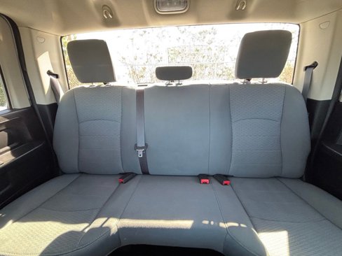 Used 2015 RAM 1500 Express image 36