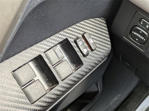 Used 2013 Toyota RAV4 XLE image 22