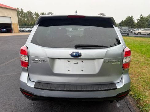 Used 2016 Subaru Forester 2.5i Limited image 2
