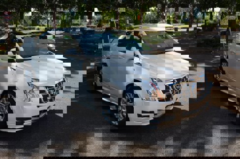 Used 2012 Cadillac CTS Luxury image 3