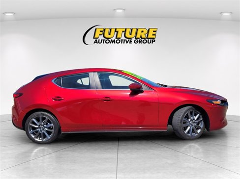 Used 2022 MAZDA MAZDA3 s image 3