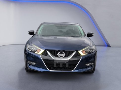 Used 2016 Nissan Maxima SR image 7