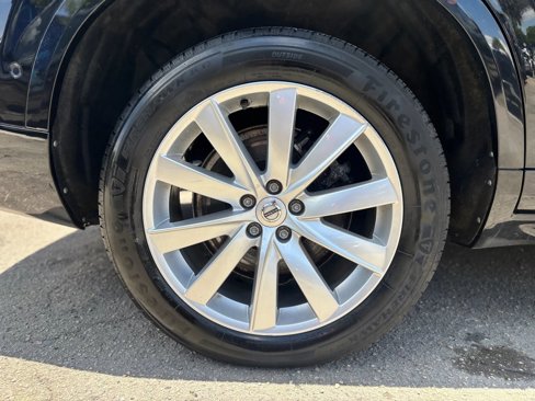 Used 2018 Volvo XC90 T6 Momentum w/ Convenience Package image 40