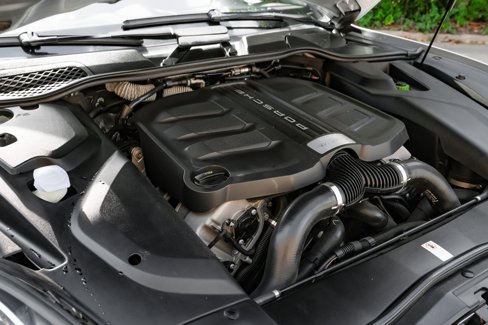 Used 2016 Porsche Cayenne S image 53