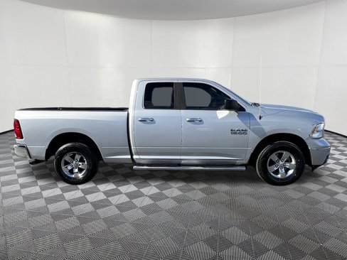 Used 2016 RAM 1500 Classic SLT image 7