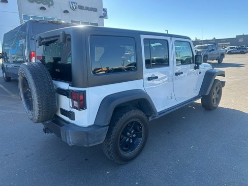 Used 2016 Jeep Wrangler Unlimited Sport image 3