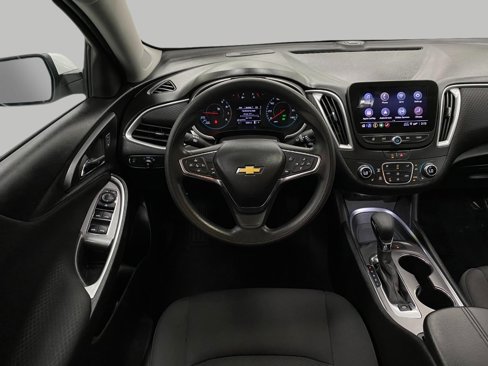 Used 2024 Chevrolet Malibu LT image 13