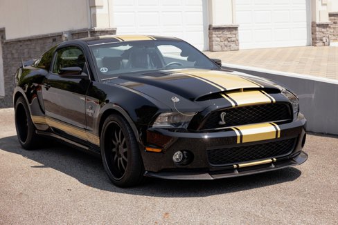Used 2012 Ford Mustang Shelby GT500 w/ SVT Performance Pkg image 19
