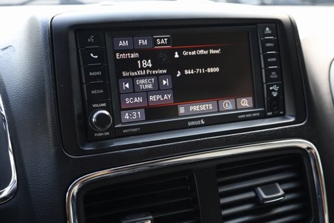 Used 2016 Dodge Grand Caravan SE w/ Quick Order Package 29E SE image 17