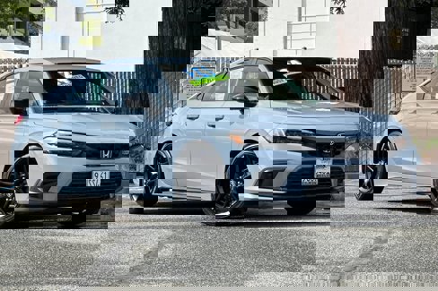 Used 2024 Honda Civic Sport image 2