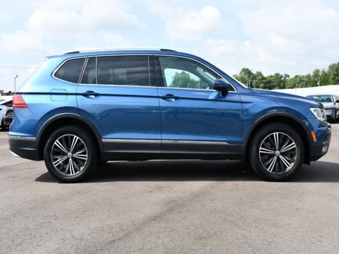 Used 2018 Volkswagen Tiguan SEL image 8