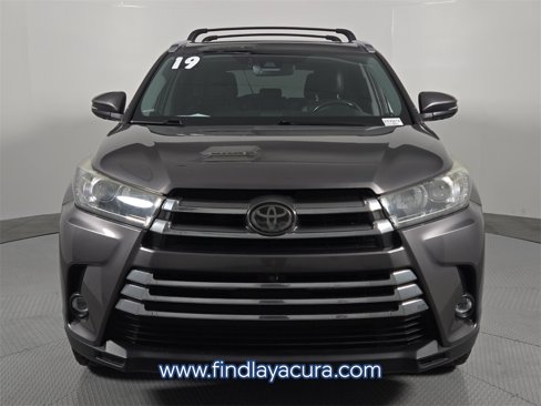 Used 2019 Toyota Highlander Limited Platinum image 8