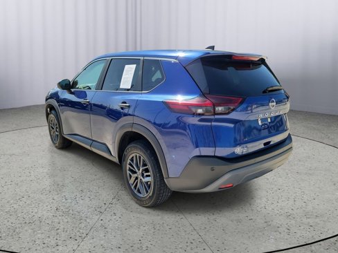 Used 2023 Nissan Rogue S image 6