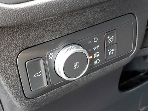 Used 2022 Ford Escape SEL w/ Technology Package image 12