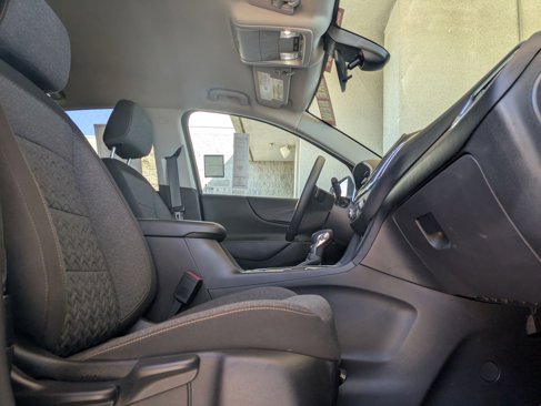 Used 2023 Chevrolet Equinox LT image 11