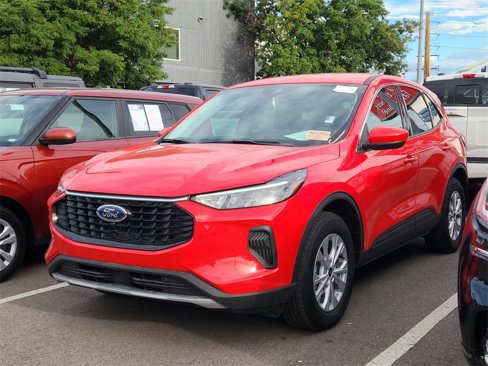 Used 2024 Ford Escape Active w/ Tech Pack #2 image 3