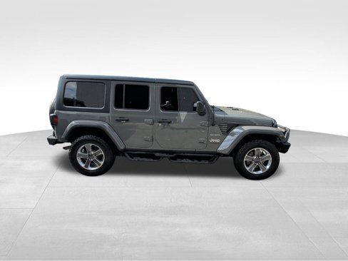 Certified 2020 Jeep Wrangler Unlimited Sahara image 6