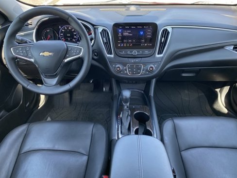 Used 2023 Chevrolet Malibu LT image 13