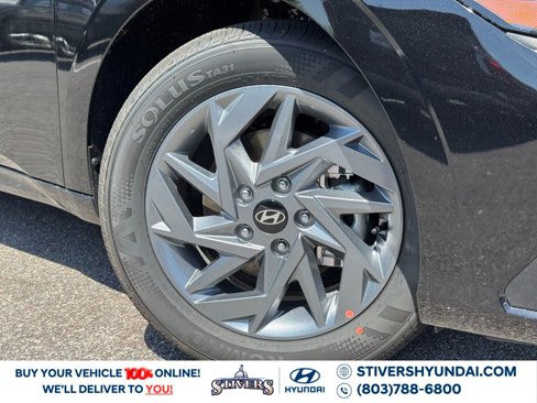 Certified 2025 Hyundai Elantra Blue image 4