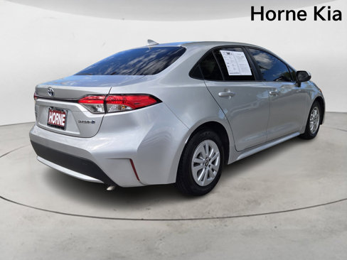 Used 2022 Toyota Corolla LE image 4