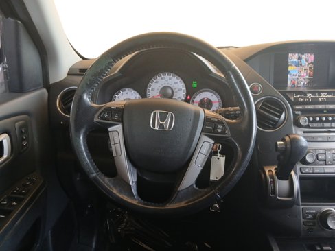 Used 2013 Honda Pilot Touring image 12