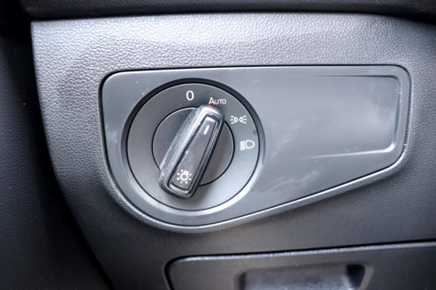 Used 2022 Volkswagen Tiguan S image 41