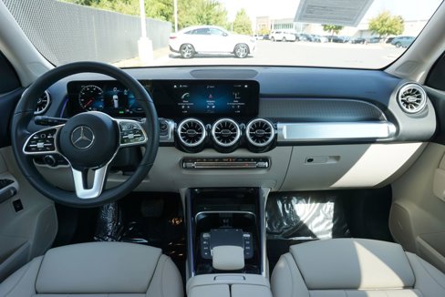 Certified 2023 Mercedes-Benz EQB 250+ image 15