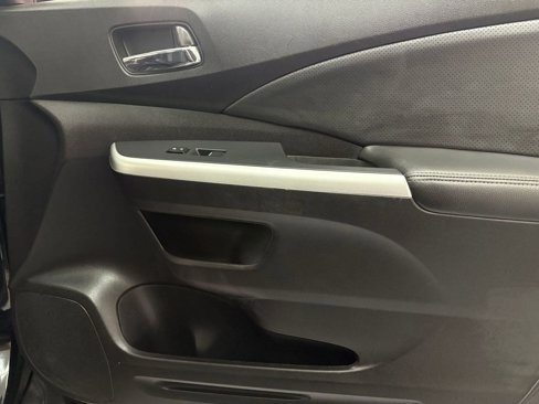 Used 2016 Honda CR-V Touring image 18