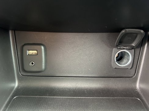 Used 2016 Chevrolet Colorado Z71 image 17