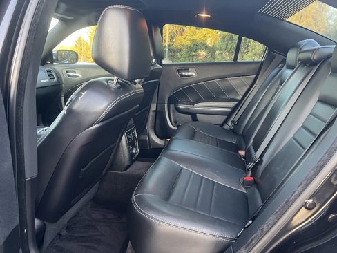 Used 2011 Dodge Charger R/T image 15