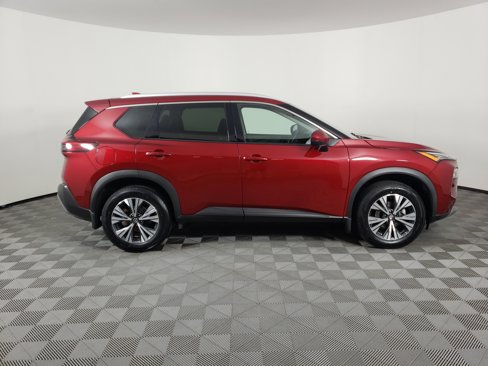 Used 2021 Nissan Rogue SV image 5
