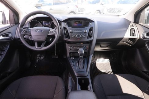 Used 2017 Ford Focus SE image 19