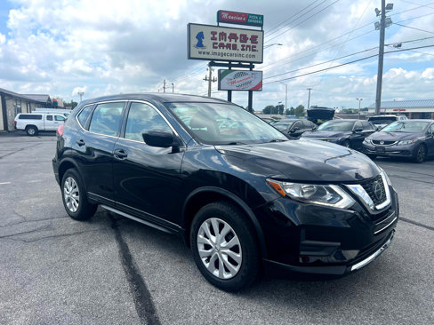 Used 2018 Nissan Rogue S image 4