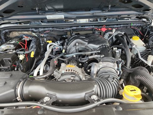 Used 2017 Jeep Wrangler Unlimited Sport image 21