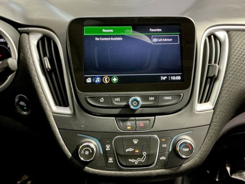Used 2022 Chevrolet Malibu LS image 28