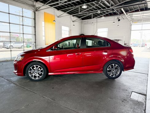 Used 2020 Chevrolet Sonic LT w/ Convenience Package image 4