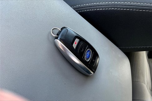 Used 2022 Subaru Outback Premium image 10