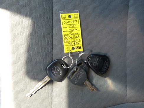 Used 2021 Toyota Tacoma SR image 41