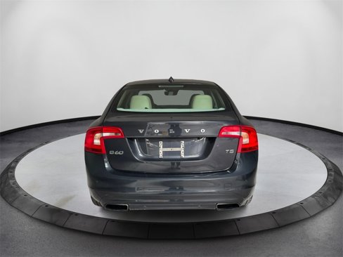 Used 2015 Volvo S60 T5 Premier image 6