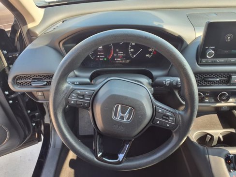 Used 2023 Honda HR-V LX image 13