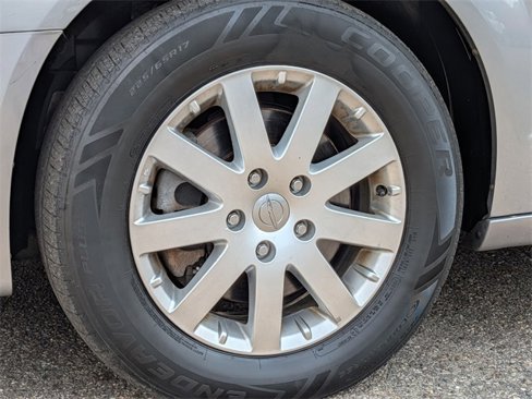 Used 2014 Chrysler Town & Country Touring image 29
