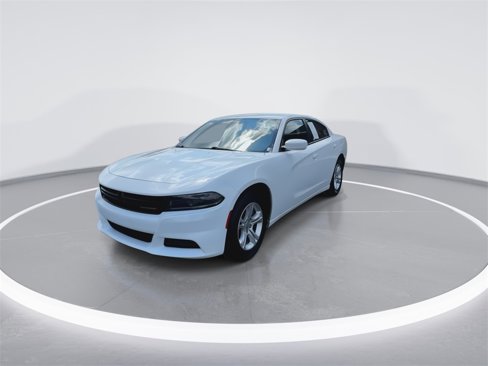 Used 2022 Dodge Charger SXT image 4