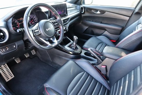 Used 2024 Kia Forte GT image 3