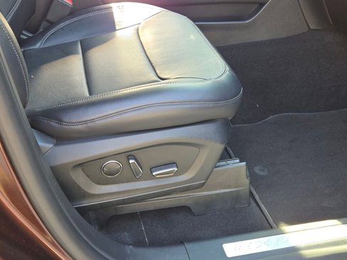 Used 2020 Ford Explorer Limited image 8