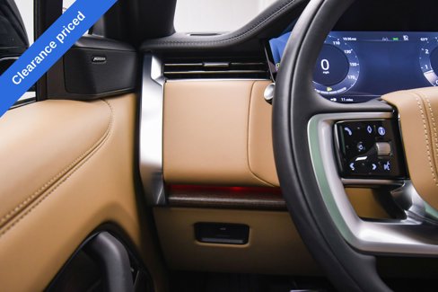 Used 2024 Land Rover Range Rover SE image 36