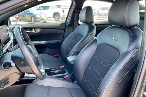 Used 2022 Kia Forte GT-Line w/ GT-Line Premium Package image 18