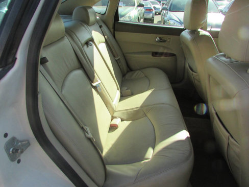 Used 2006 Buick LaCrosse CXL w/ Driver Confidence Package image 16