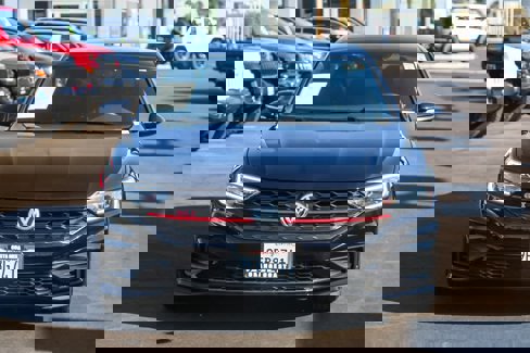 Used 2019 Volkswagen Jetta GLI Autobahn image 2