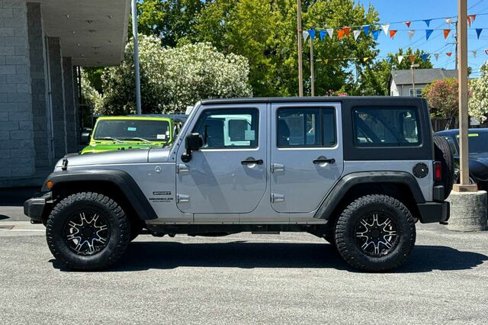 Used 2017 Jeep Wrangler Unlimited Sport w/ Trailer Tow Group image 7
